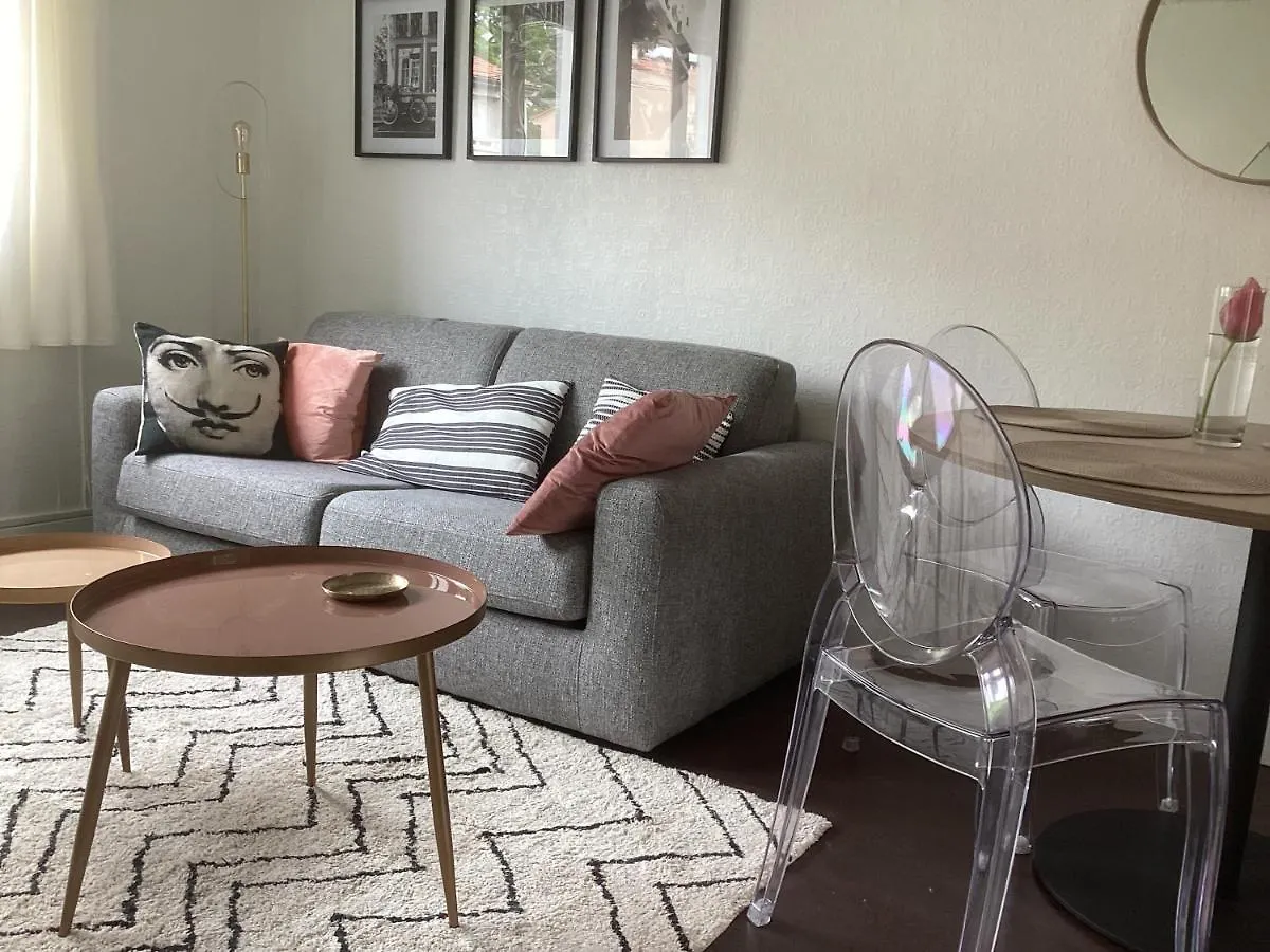 別荘 50 M2 T2 Au Calme, Lumineux, Confortable, Cosy, Climatise, Privatif Avec Parking Gratuit Et Terrasse トゥールーズ