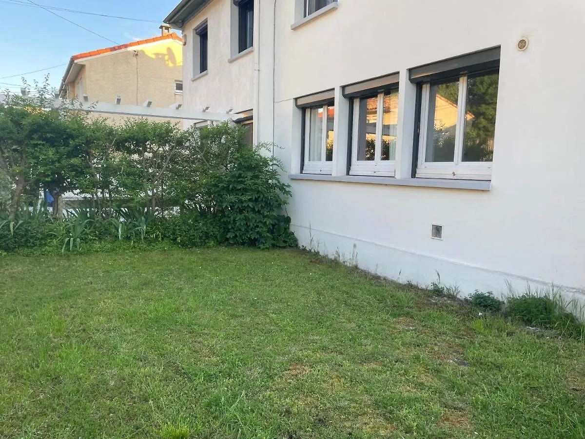 50 M2 T2 Au Calme, Lumineux, Confortable, Cosy, Climatise, Privatif Avec Parking Gratuit Et Terrasse トゥールーズ
